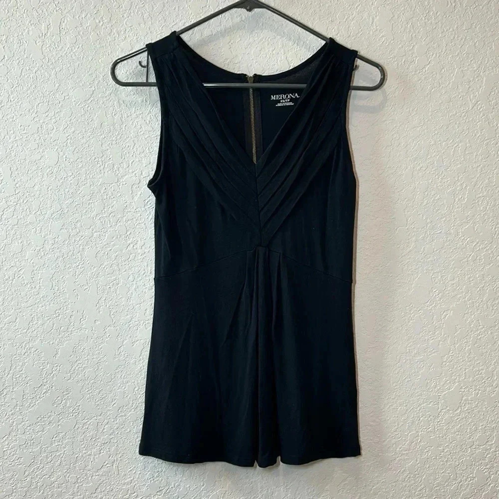 Merona Navy Top Sleeveless V Neck